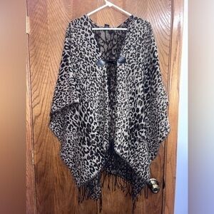 Leopard print OSFM fringe poncho